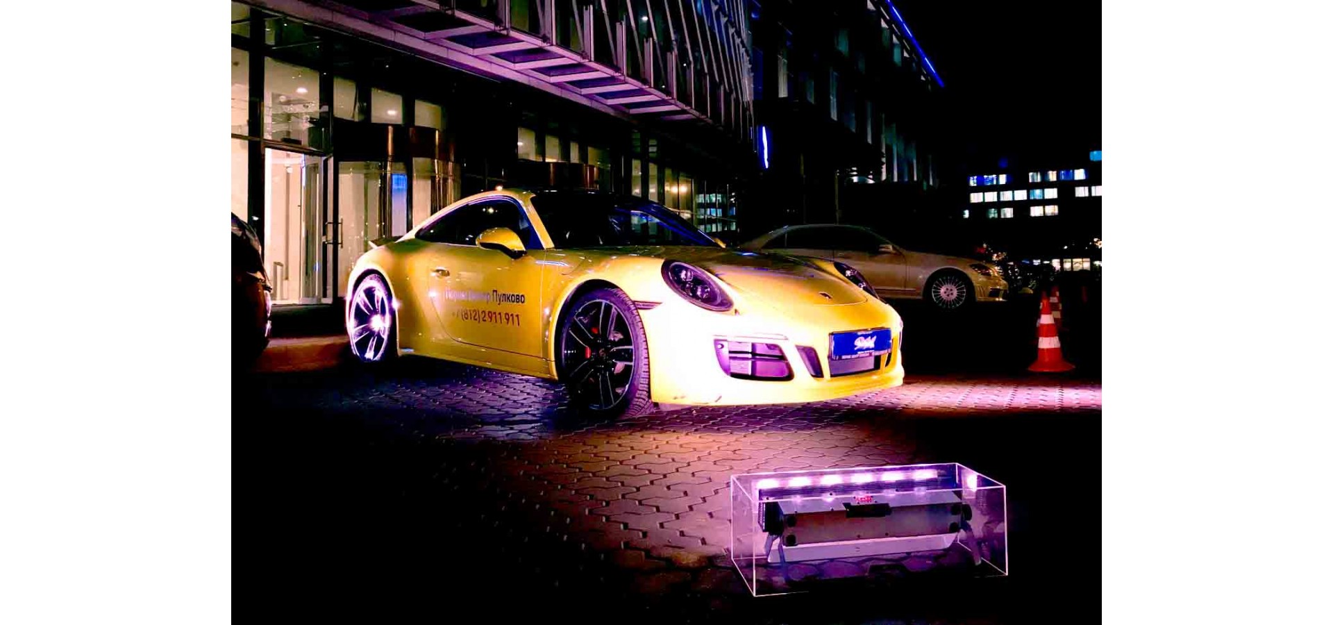 Porshe 911 uplight