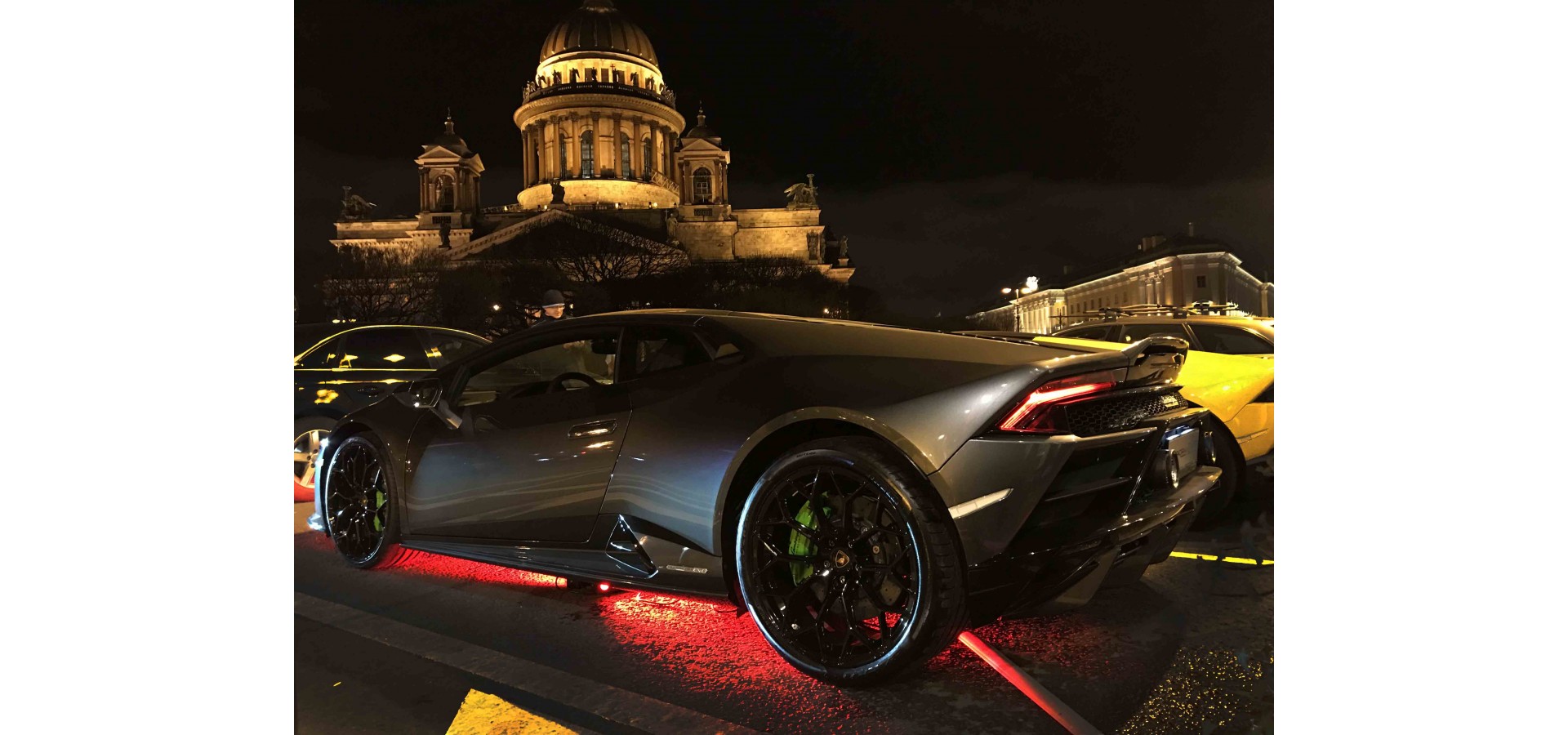Lamborgini Huracan UpLight